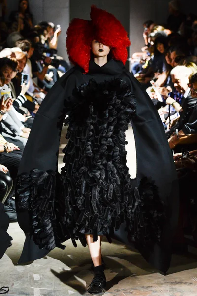 Look 1